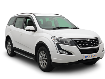 Mahindra XUV500-img